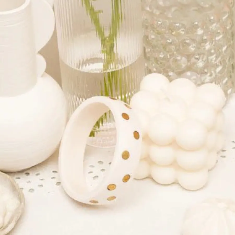 Online Loëla Jonc Marcelin