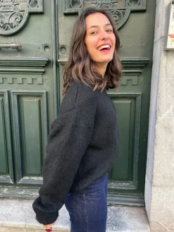 Shop Loëla Pull Fanny