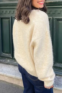 Shop Loëla Pull Fanny