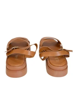 Shop Loëla Sandales Vecchio CAMEL