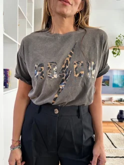 Cheap Loëla T-shirt Leo